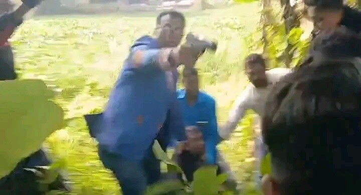 আমতলীতে পুলিশের সঙ্গে ডাকাত দলের সংঘর্ষ; গাড়িসহ আটক ২