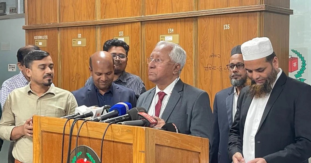 সেনাবাহিনীর ম্যাজিস্ট্রেসি ক্ষমতা থাকবে ২৮ ফেব্রুয়ারি পর্যন্ত: ইসি সচিব