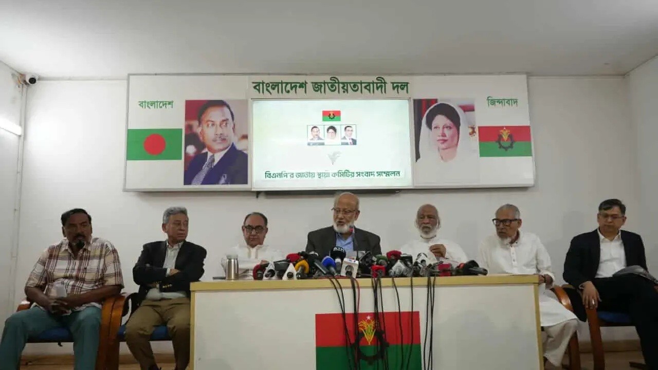 জুলাই সনদের বাইরে সরকারের ঘোষণা মানবে না বিএনপি