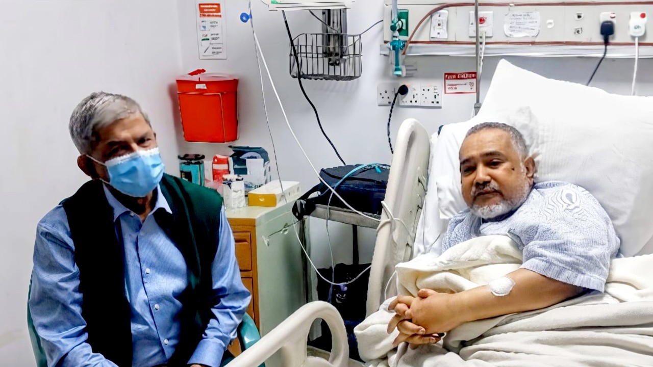 জামায়াত নেতা তাহেরকে দেখতে হাসপাতালে মির্জা ফখরুল
