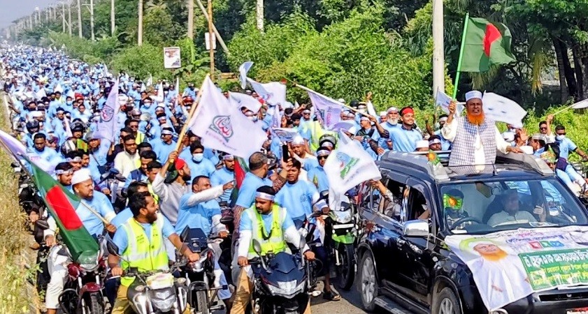 কুমিল্লা-৯ আসনে জামায়াত প্রার্থীর বিশাল মোটর সাইকেল র‍্যালি