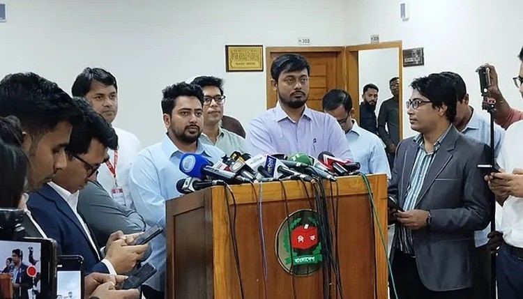 রাজনৈতিক পরিস্থিতি বিবেচনা করে নির্বাচনী সূচি ঘোষণা করার আহ্বান এনসিপির