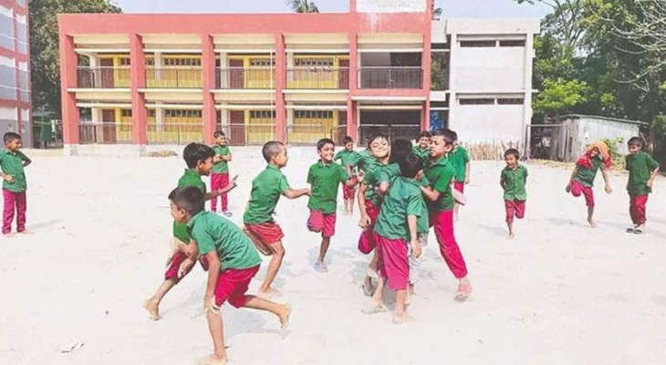 চতুর্থ শ্রেণি থেকে শিক্ষার্থীদের খেলাধুলা বাধ্যতামূলক হচ্ছে