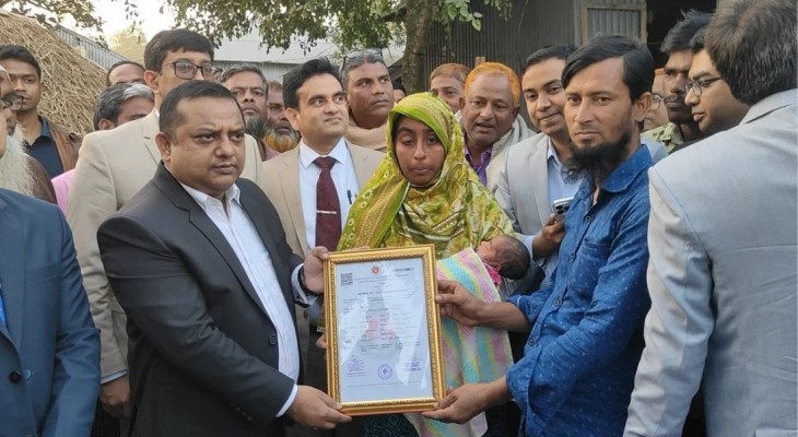 ভোটকেন্দ্রে জন্ম নেওয়া সেই শিশুর নাম রাখা হলো ‘খালেদা’