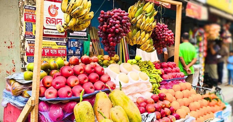 রমজানে ফলের দামে লাগামহীন ঊর্ধ্বগতি, বিপাকে সাধারণ মানুষ