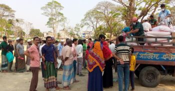 কলাপাড়ায় কার্ড ছাড়াই বিক্রি হচ্ছে টিসিবি’র পণ্য